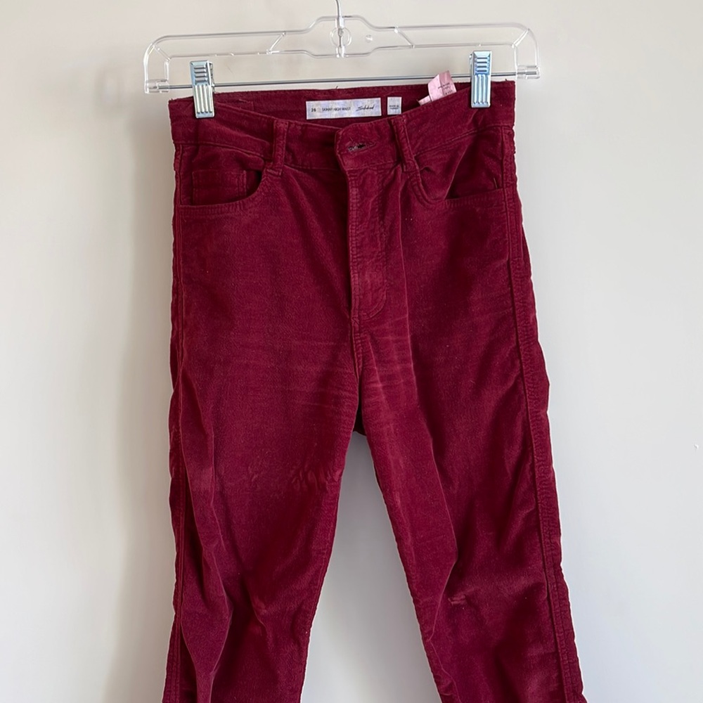 Subdued high rise skinny jeans - worn once!